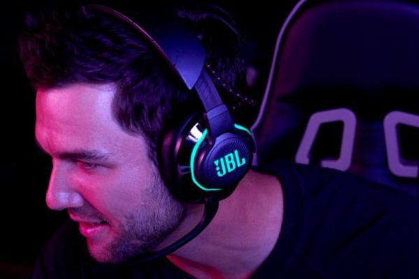 8 Headset Gaming Suara Jernih Banget untuk Para Gamers Sejati